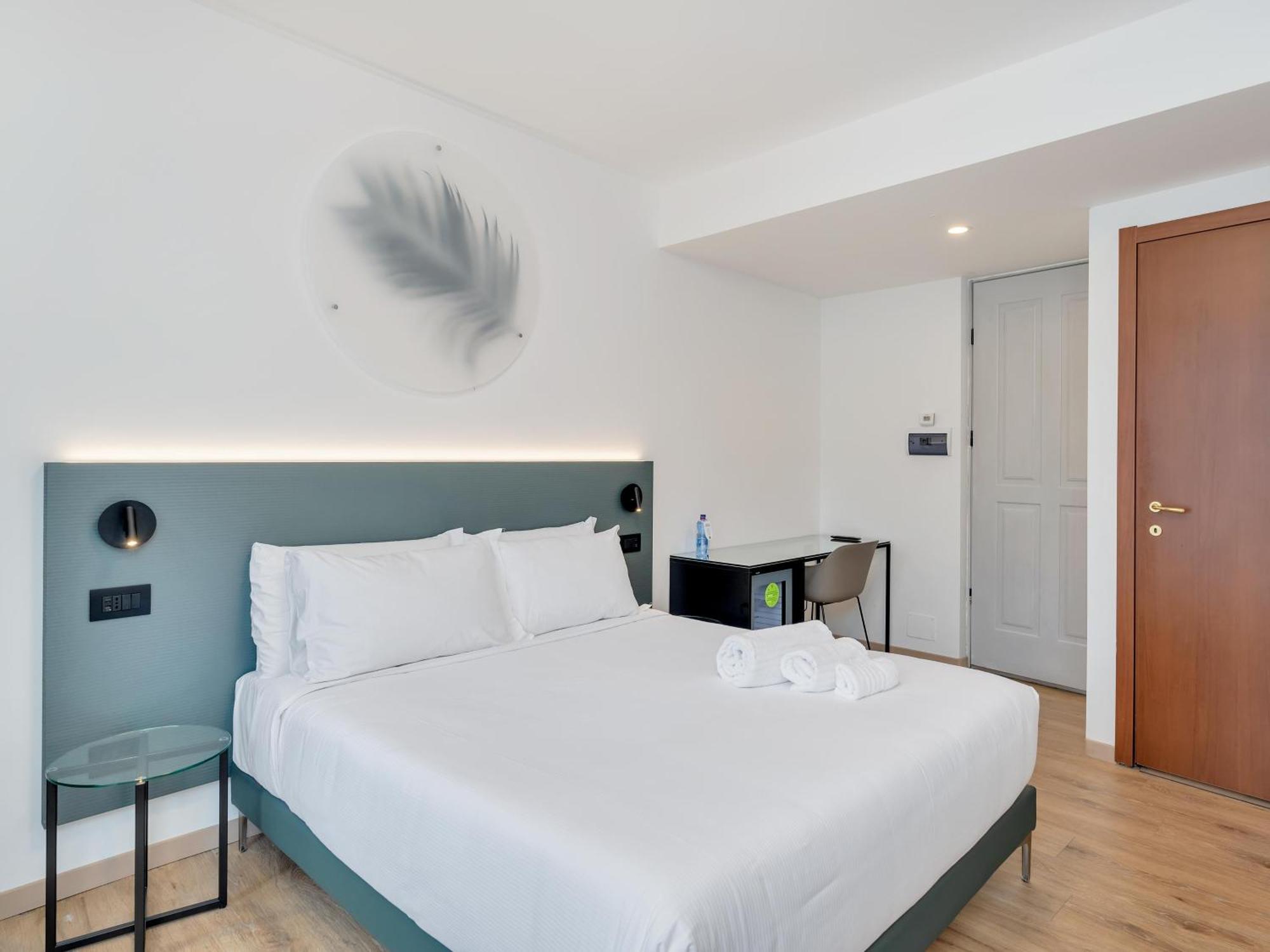 B&B Hotel Alba Luaran gambar